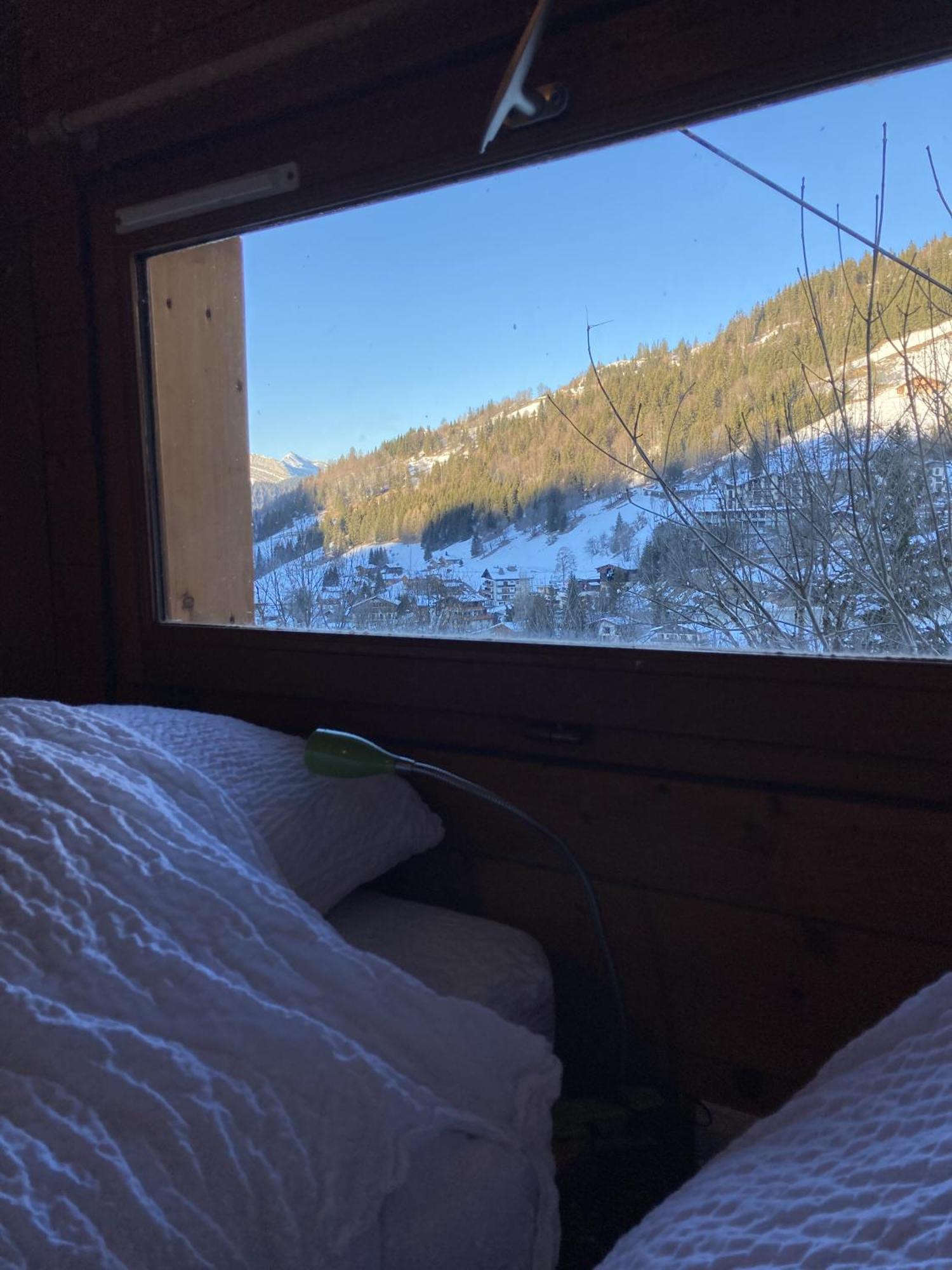 Auberge De Jeunesse Hi La Clusaz Luaran gambar