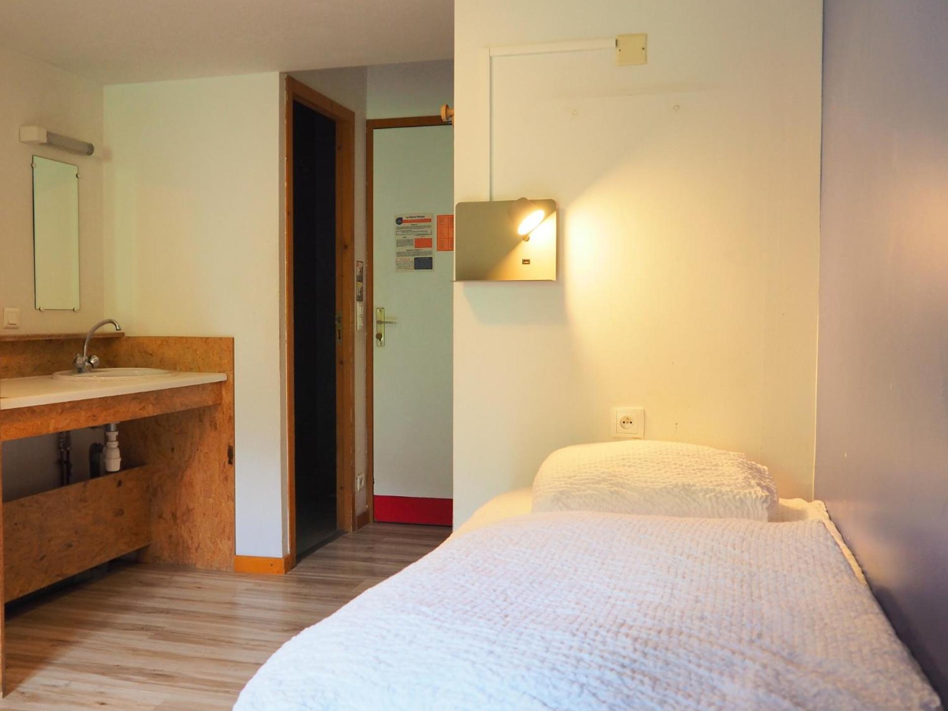 Auberge De Jeunesse Hi La Clusaz Bilik gambar