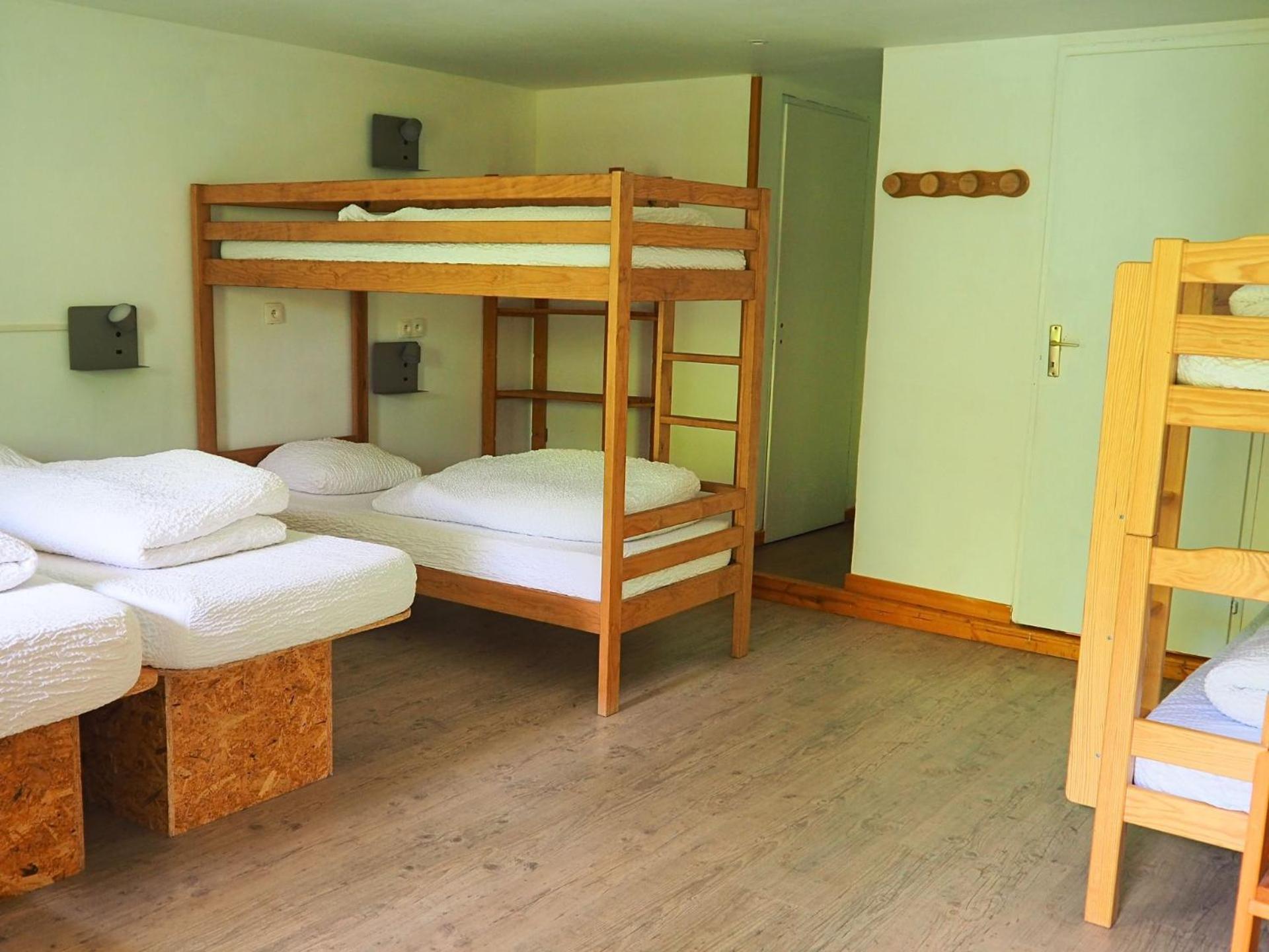 Auberge De Jeunesse Hi La Clusaz Bilik gambar