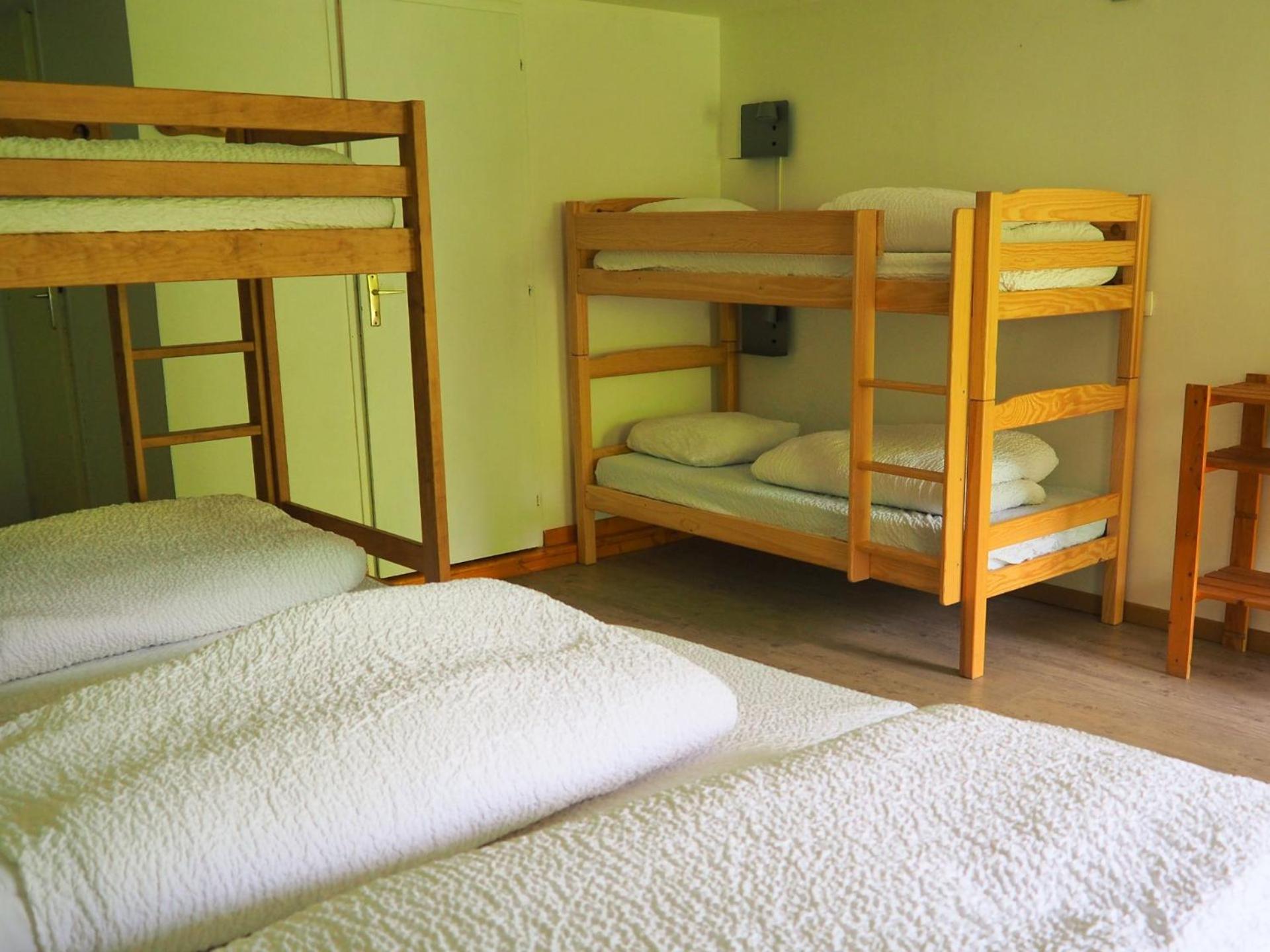 Auberge De Jeunesse Hi La Clusaz Bilik gambar